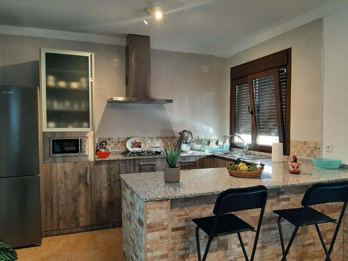 Vivienda Rural Villa Madrid Alcazar El Gastor Bagian luar foto