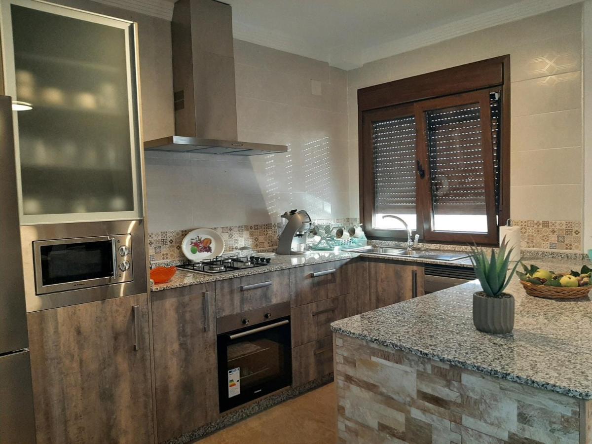 Vivienda Rural Villa Madrid Alcazar El Gastor Bagian luar foto